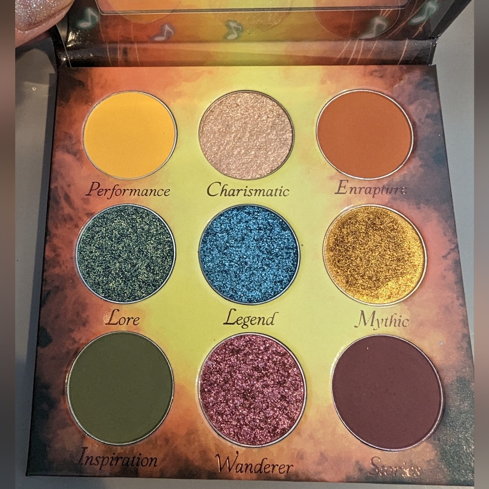 Fantasy Cosmetica Bard palette. Sold Out!